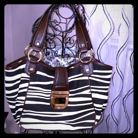 Michael Kors handbag - Picture 1 of 5